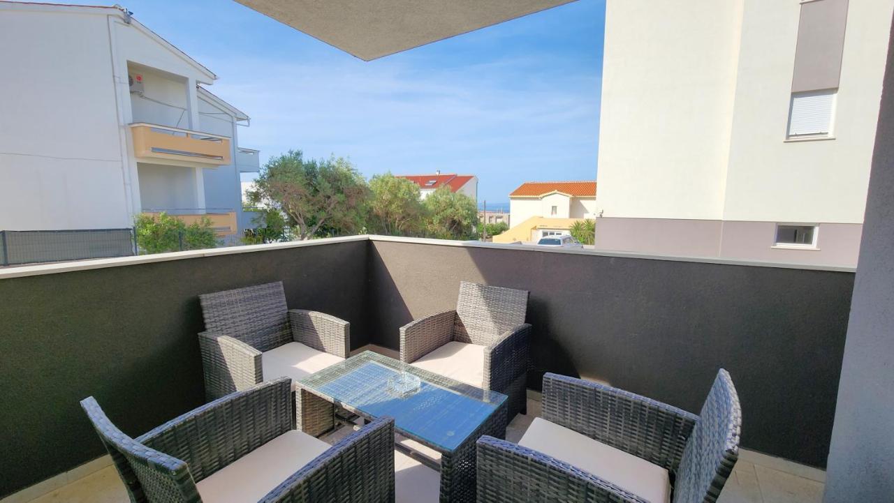 נובליה The Sands Luxury Pool Aparthotel 2 מראה חיצוני תמונה