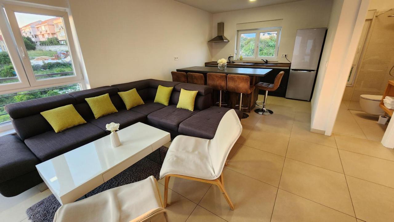 נובליה The Sands Luxury Pool Aparthotel 2 מראה חיצוני תמונה
